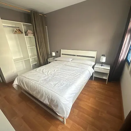 Exclusive Penthouse דירה